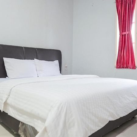 Djaboerigin Mongonsidi Guest House Redpartner Medan Exterior photo