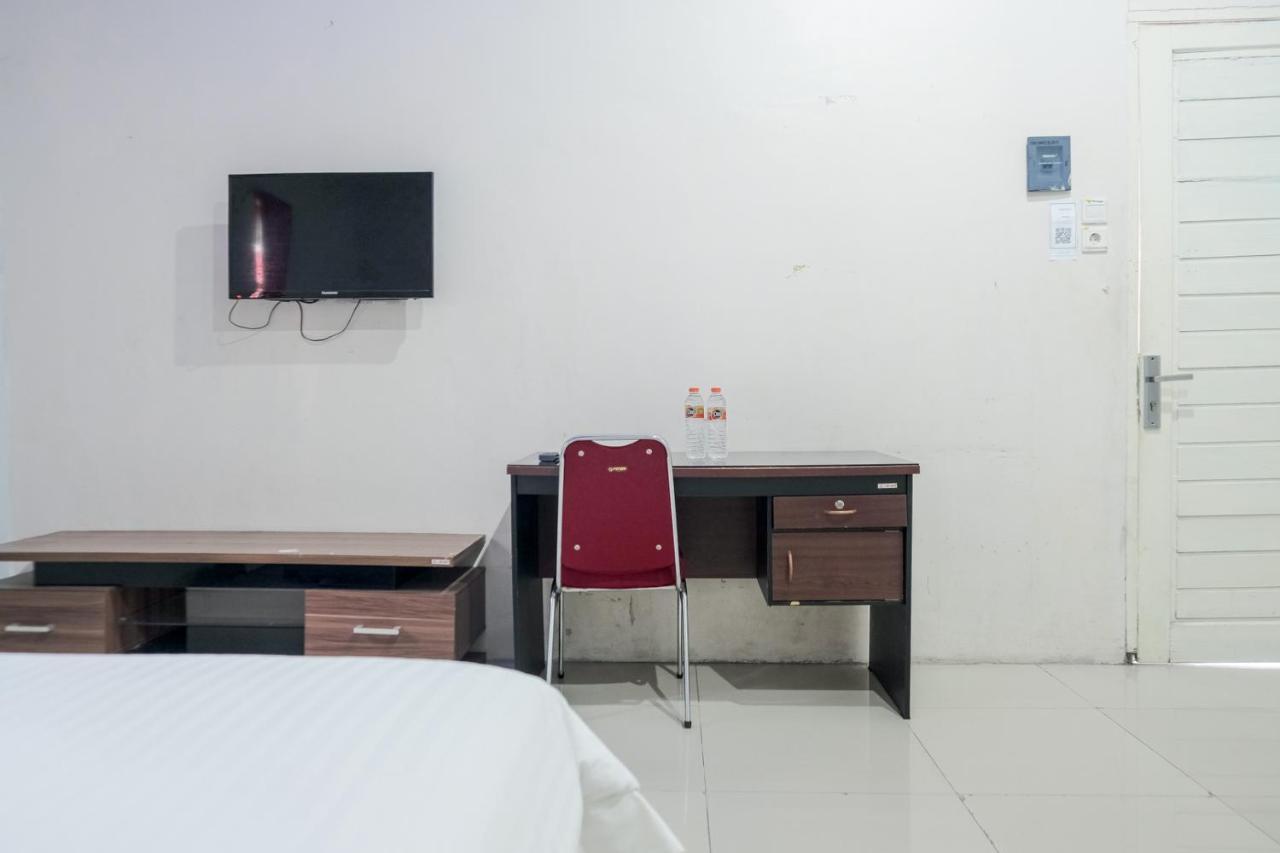 Djaboerigin Mongonsidi Guest House Redpartner Medan Exterior photo